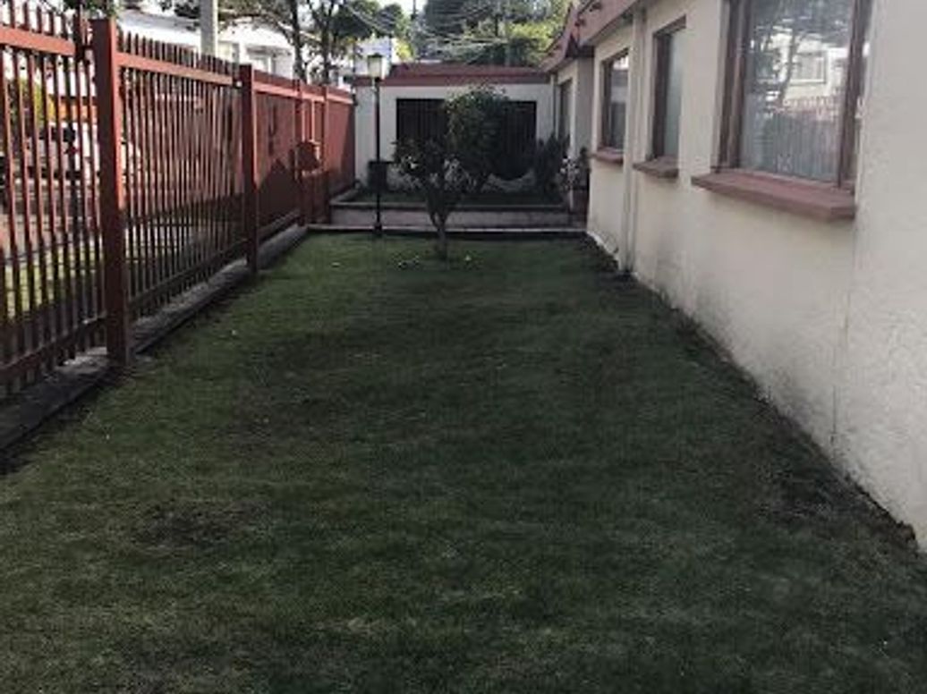 Casa de 4 alcobas en venta en Santa Ana Occidental, Bogotá, 255 m² · foto 16 de 17
