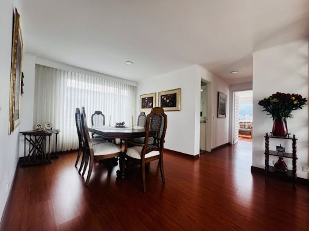 Apartamento de 3 alcobas en venta en Puente Largo, Bogotá, 208 m² · foto 12 de 20