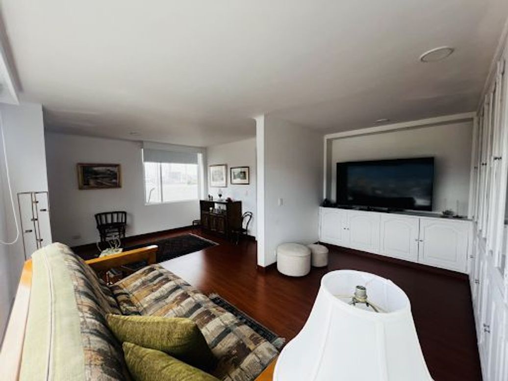 Apartamento de 3 alcobas en venta en Puente Largo, Bogotá, 208 m² · foto 8 de 20