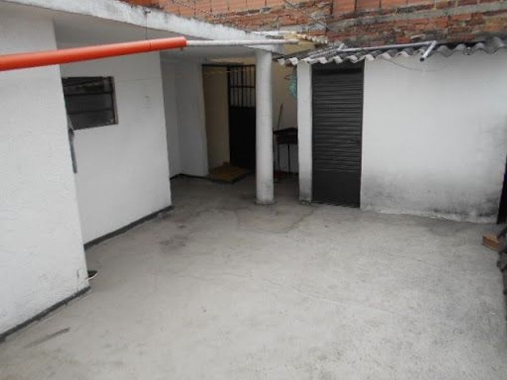 Casa de 7 alcobas en venta en San Jorge Central Sector 2, Bogotá, 246 m² · foto 14 de 16