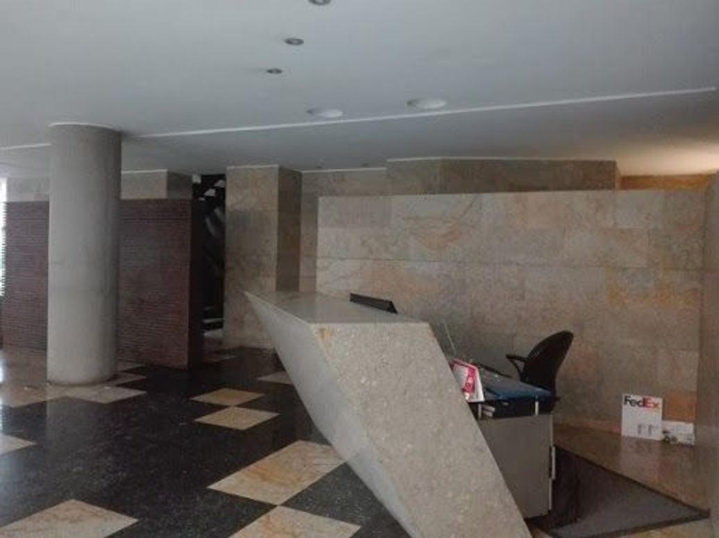Apartamento de 1 alcoba en venta en Chico, Bogotá, 122 m² · foto 19 de 20
