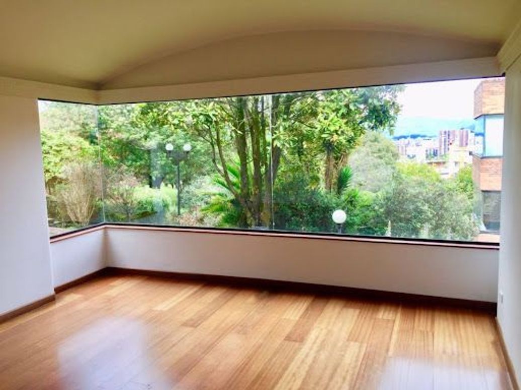 Apartamento de 3 alcobas en venta en Niza Suba, Bogotá, 260 m² · foto 4 de 20