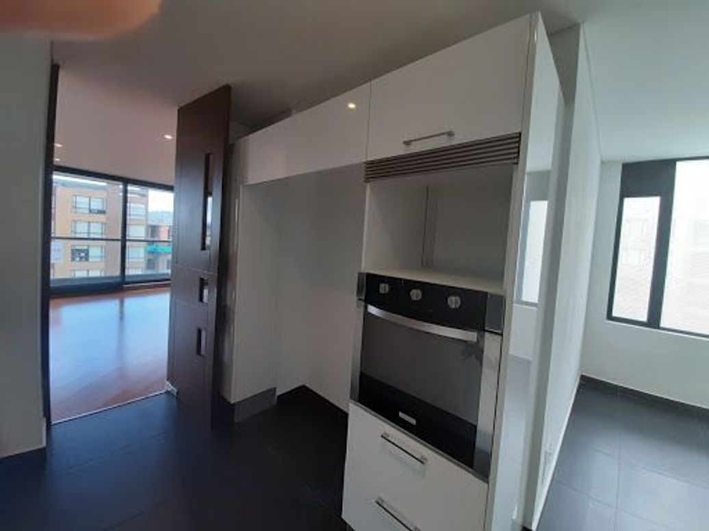 Apartamento de 3 alcobas en venta en Casa Blanca Torreladera, Bogotá, 179 m² · foto 8 de 20