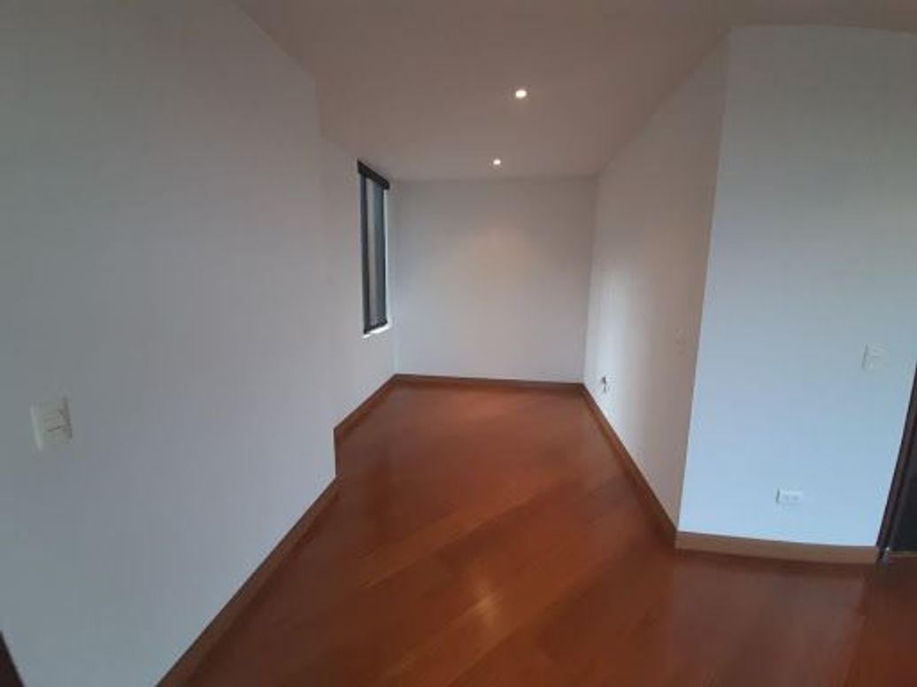 Apartamento de 3 alcobas en venta en Casa Blanca Torreladera, Bogotá, 179 m² · foto 3 de 20
