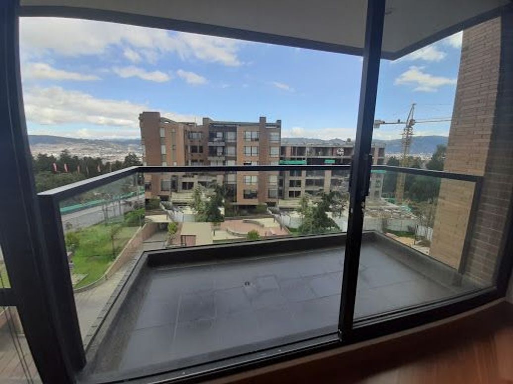 Apartamento de 3 alcobas en venta en Casa Blanca Torreladera, Bogotá, 179 m² · foto 4 de 20