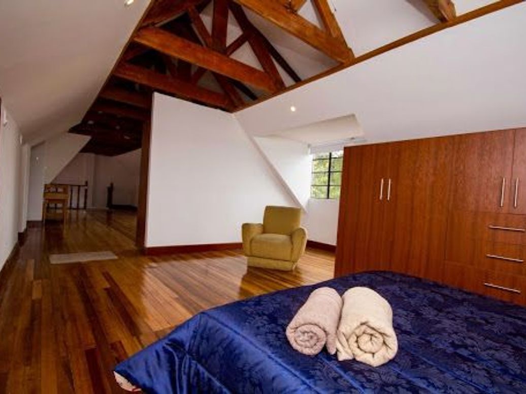 Casa de 11 alcobas en venta en Galerías, Bogotá, 450 m² · foto 2 de 20