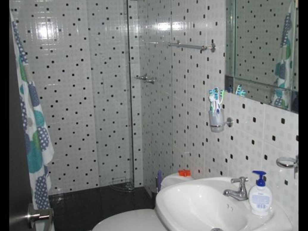 Casa de 14 alcobas en venta en Santa Isabel, Bogotá, 266 m² · foto 13 de 17