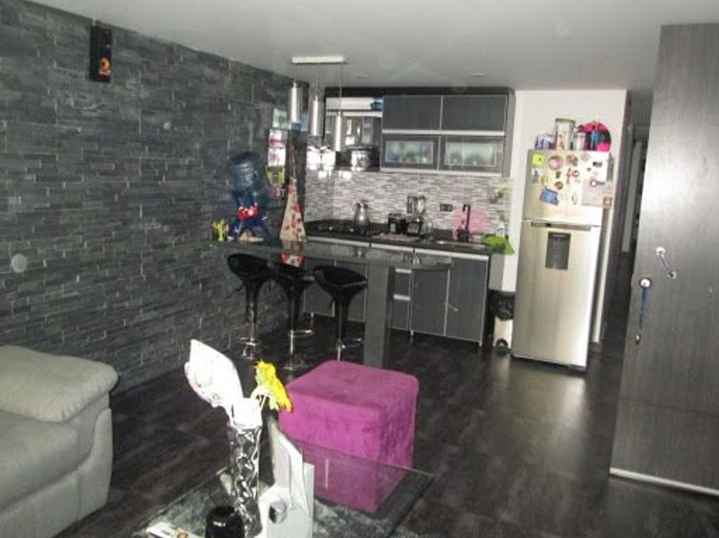 Casa de 14 alcobas en venta en Santa Isabel, Bogotá, 266 m² · foto 3 de 17