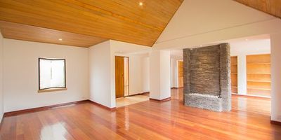 Linda casa en San José de Bavaria, conjunto de ocho casas, amplia y con excelente iluminación