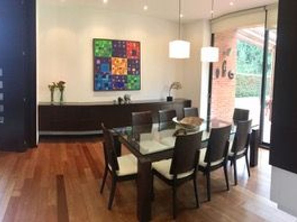Casa de 6 alcobas en venta en Guaymaral, Bogotá, 390 m² · foto 5 de 10