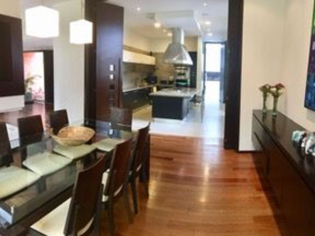 Casa de 6 alcobas en venta en Guaymaral, Bogotá, 390 m² · foto 10 de 10