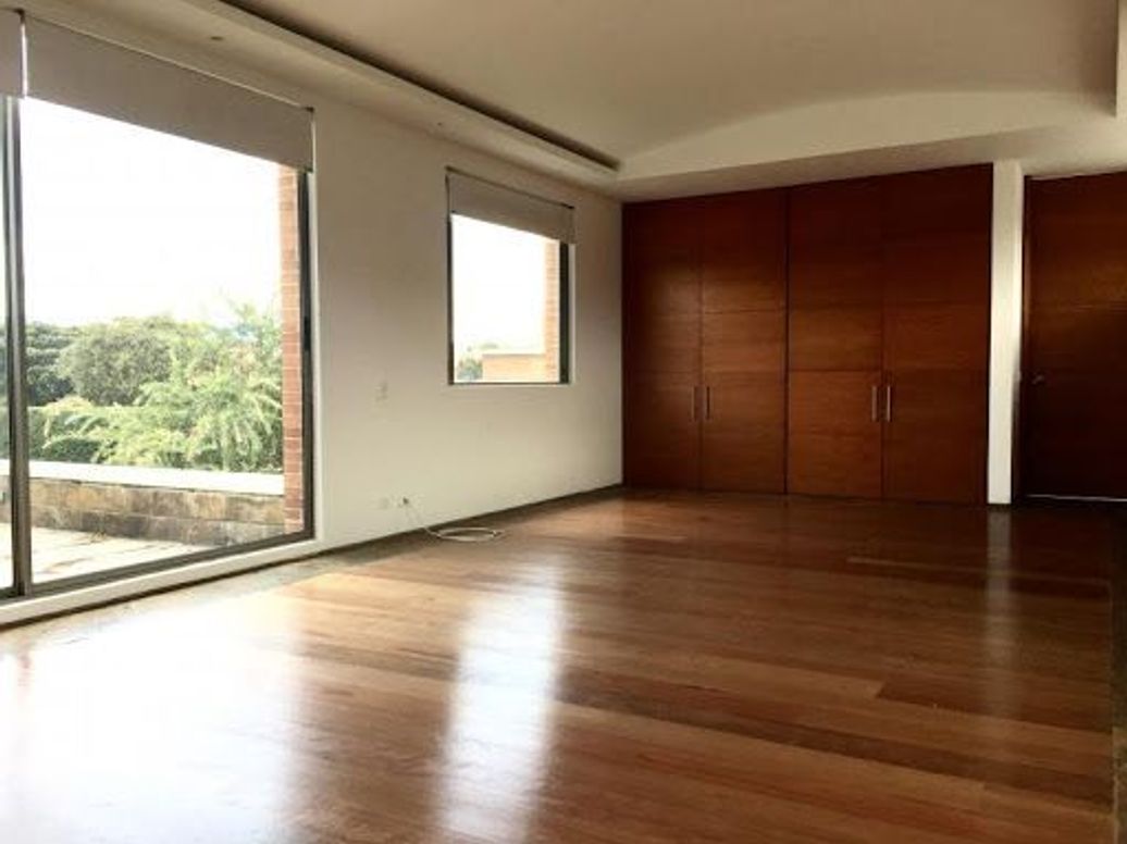 Casa de 3 alcobas en venta en Guaymaral, Bogotá, 350 m² · foto 3 de 20
