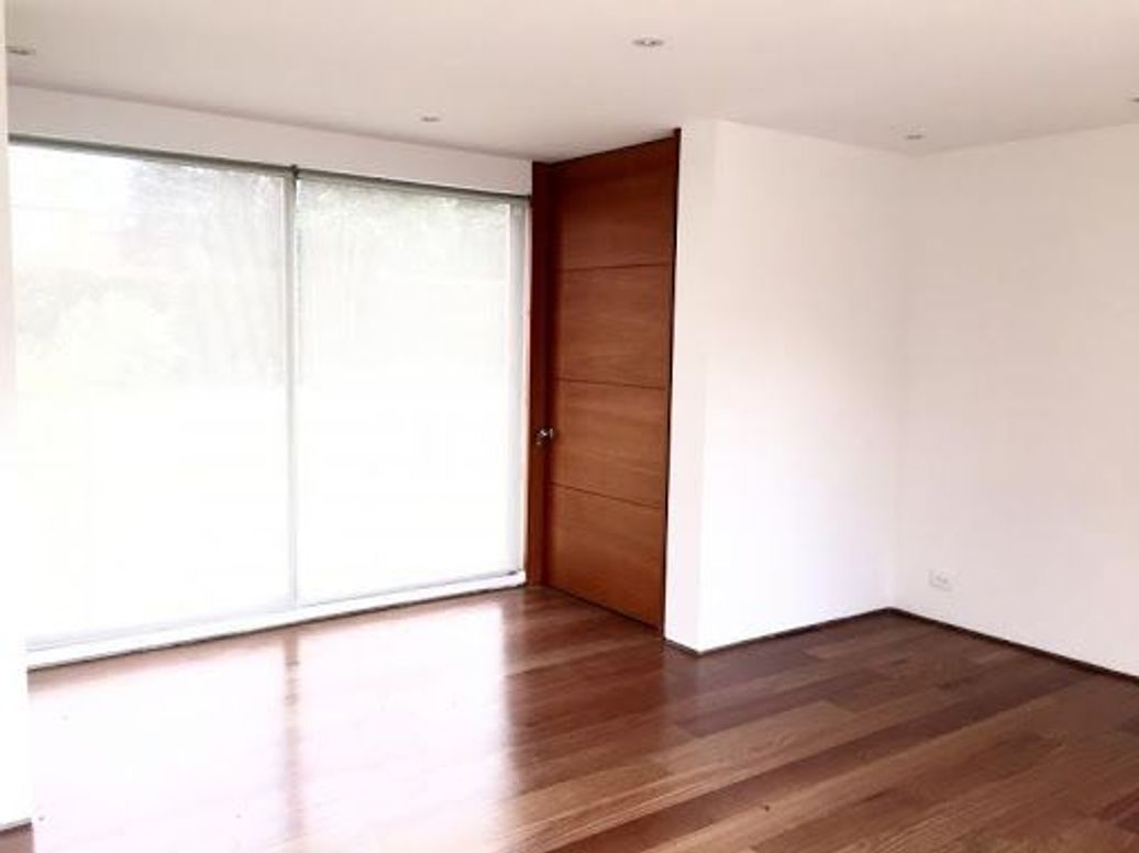 Casa de 3 alcobas en venta en Guaymaral, Bogotá, 350 m² · foto 12 de 20