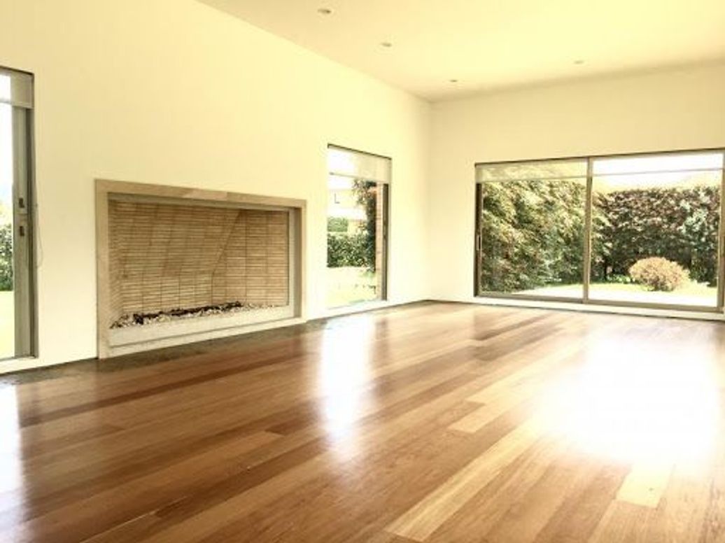 Casa de 3 alcobas en venta en Guaymaral, Bogotá, 350 m² · foto 4 de 20