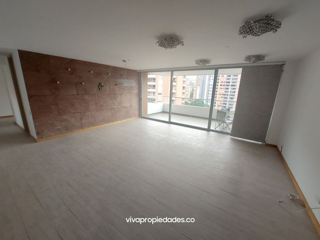 Apartamento en Arriendo o venta en El Esmeraldal, Comuna 4, Envigado en El Esmeraldal