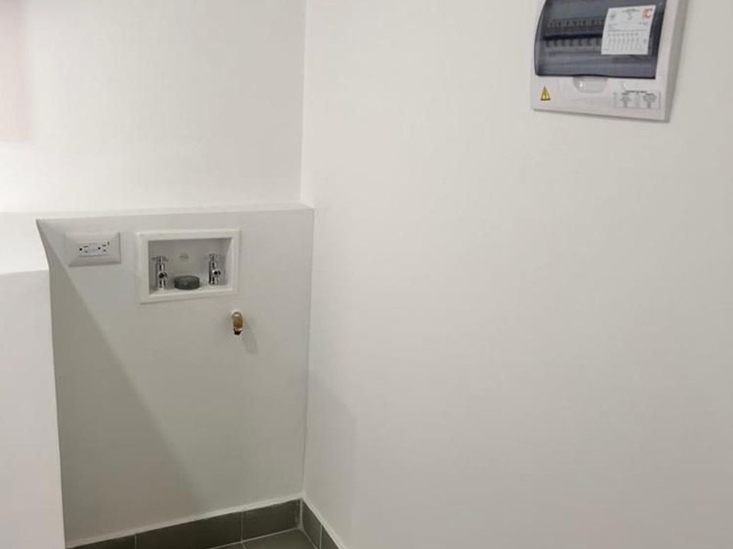 Apartamento de 2 alcobas en venta en Ub. Arboral, Bogotá, 53 m² · foto 6 de 20