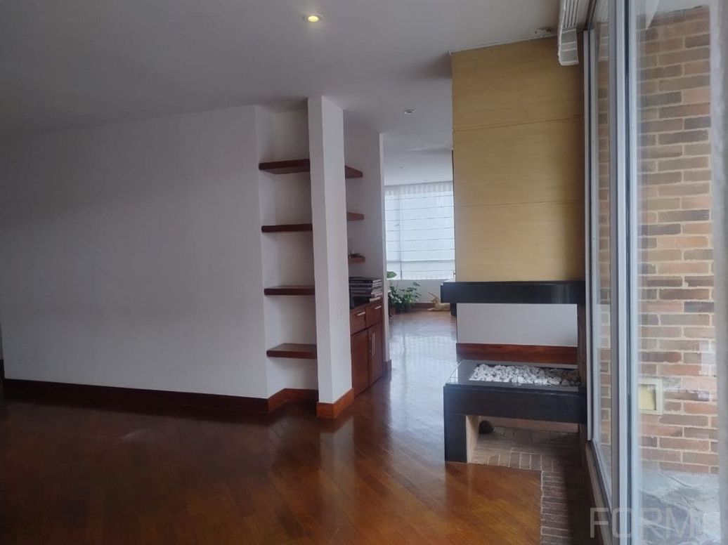 Apartamento de 3 alcobas en venta en La Calleja, Bogotá, 137 m² · foto 5 de 20