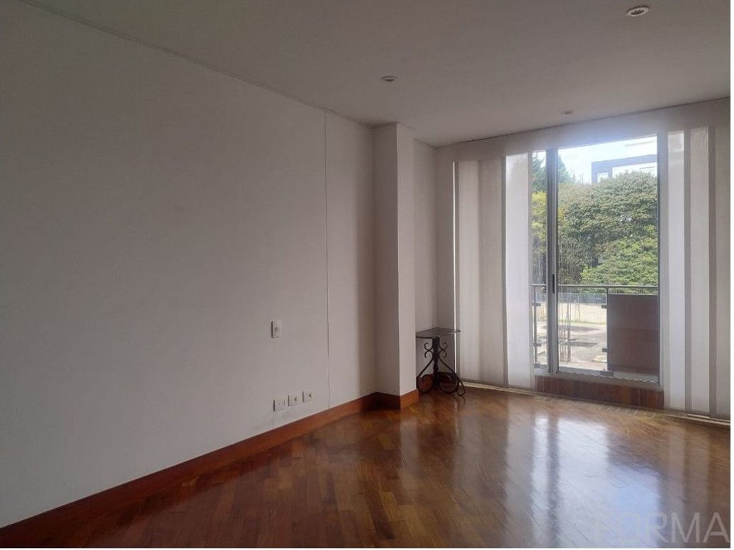 Apartamento de 3 alcobas en venta en La Calleja, Bogotá, 137 m² · foto 8 de 20