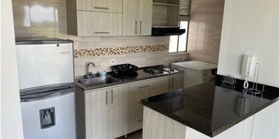 Para mayor información escribanos vía WhatsApp y uno de nuestros agentes inmobiliarios te atenderá.
Hermoso apartamento en arriendo en el centro de Cali en un sexto piso sobre el boulevard del rio, cuenta con; Sala y comedor amplia independientes, Cocina integral con gran espacio, cuarto de servicio con baño, 3 habitaciones principal con baño y closet y baño social.
El apartamento cuenta con una amplia terraza con vista al boulevard brindando una gran iluminación y ventilación para el apartamento.
, 3 ascensores, seguridad 24/7 con 2 porterías y planta eléctrica.
