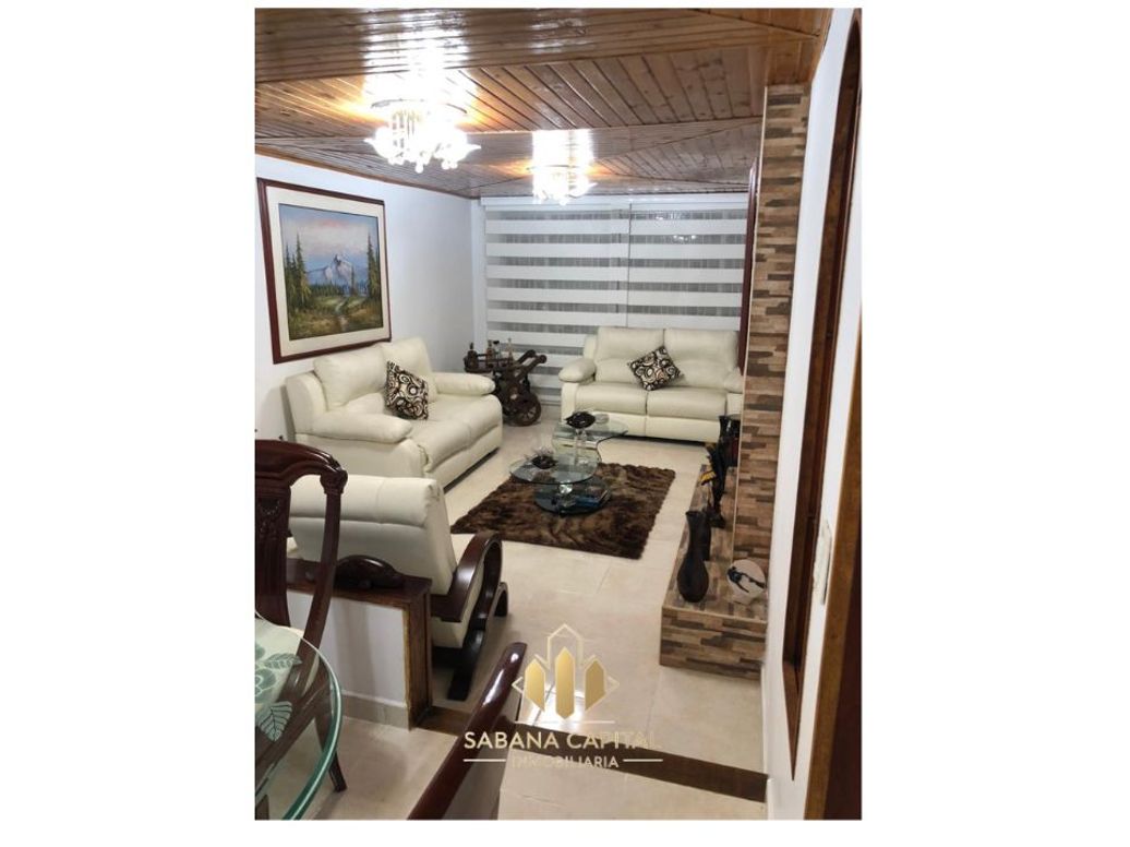 Casa de 5 alcobas en venta en Torres De Modelia, Bogotá, 230 m² · foto 17 de 20