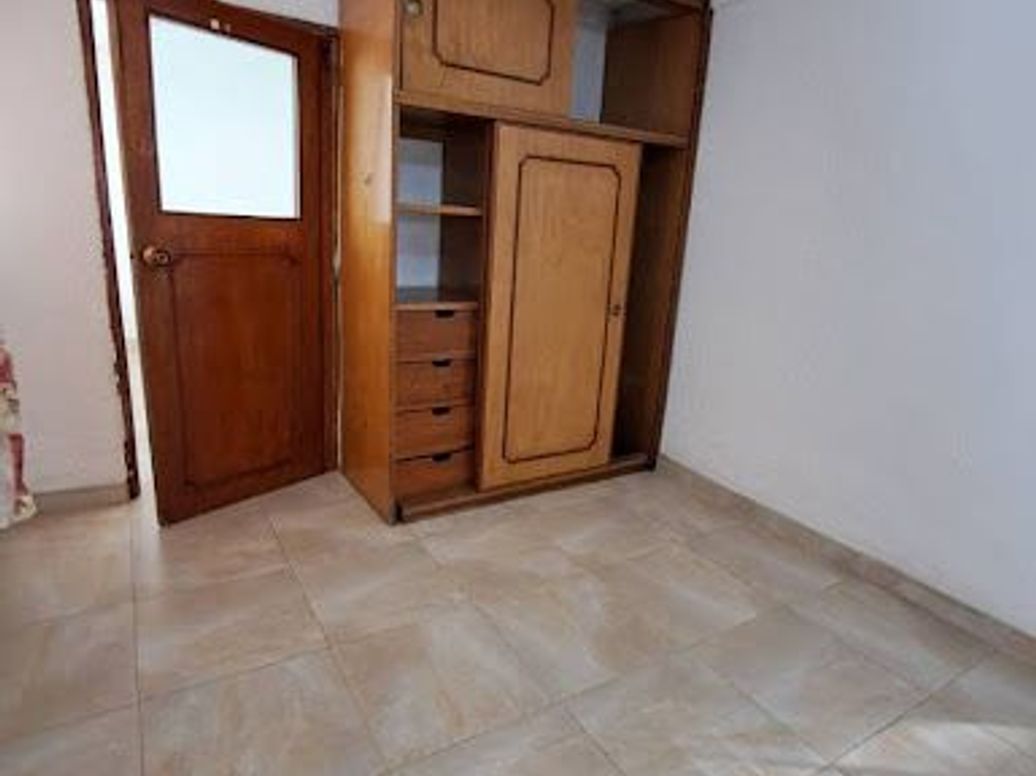 Casa de 5 alcobas en venta en Engativa Centro, Bogotá, 72 m² · foto 14 de 20