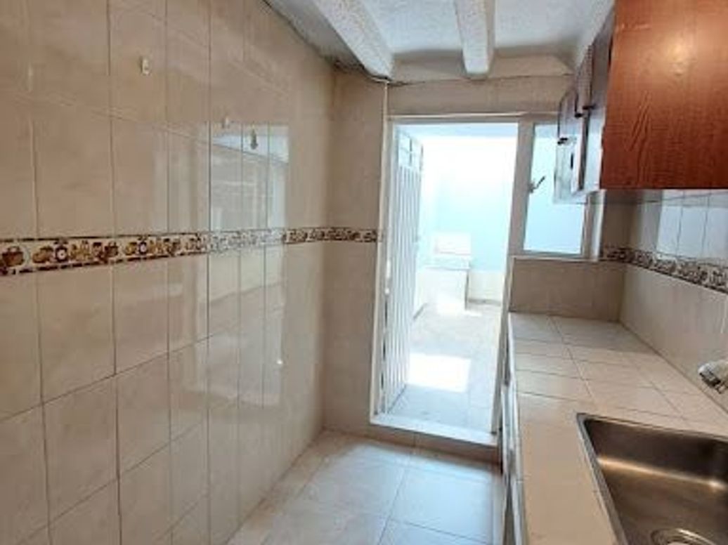 Casa de 5 alcobas en venta en Engativa Centro, Bogotá, 72 m² · foto 6 de 20