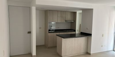 VALLE DEL LILI CIDADELA MELENDEZ VENDO APARTAMENTO OCTAVO PISO , AREA APROX 62 M2, ACABADOS MODERNOS 
2 ALCOBAS Y ESTUDIO SALA COMEDOR BALCON, COCINA INTEGRAL ABIERTA ZONA DE OFICIOS, DOS BAÑOS COMPLETOS, PARQUEDERO COMUNITARIO,PISCINA ADULTOS, NIÑOS, PARQUE INFANTIL CANCHA POLIDEPORTIVA. PRECIO $270.000.000 INFO WA 320 6926163-3148078658