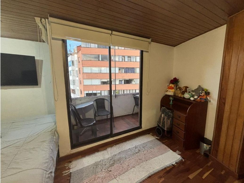 Apartaestudio en venta en Chapinero Alto, Bogotá, 65 m² · foto 2 de 13