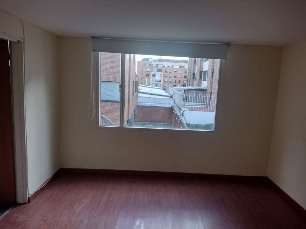 Apartamento de 3 alcobas en venta en Los Cedros Oriental, Bogotá, 102 m² · foto 8 de 19