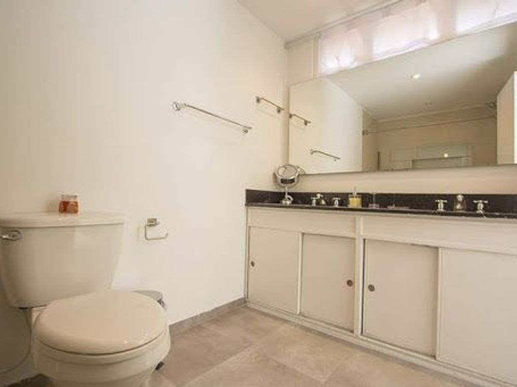 Apartamento de 2 alcobas en venta en El Refugio, Bogotá, 262 m² · foto 17 de 19