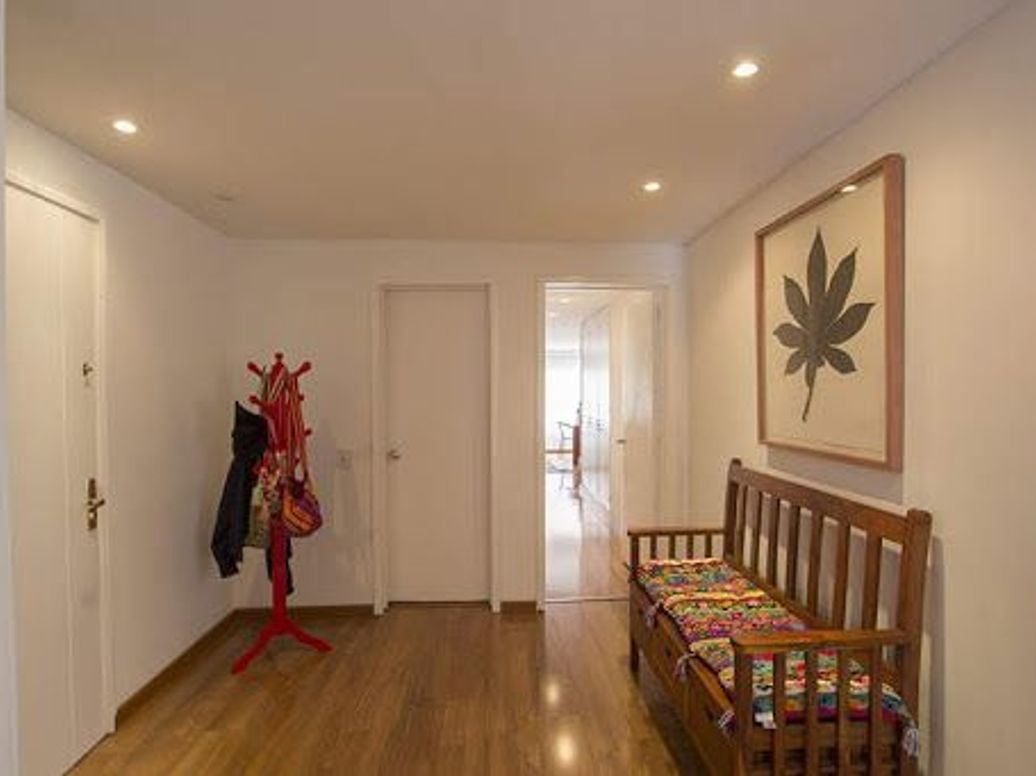 Apartamento de 2 alcobas en venta en El Refugio, Bogotá, 262 m² · foto 8 de 19