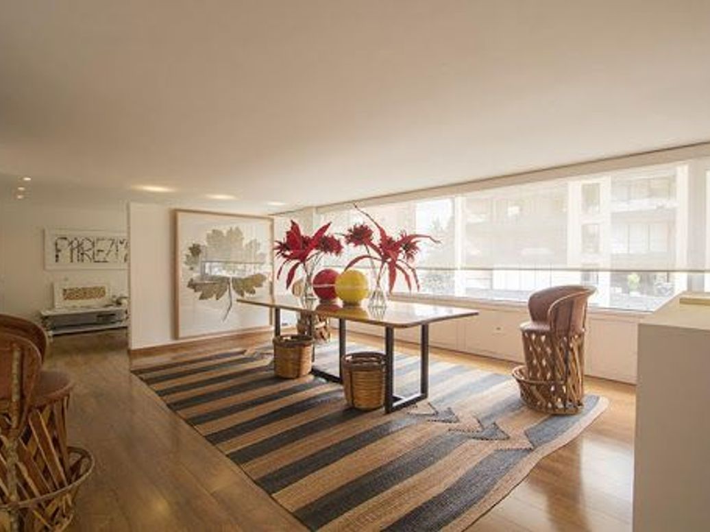 Apartamento de 2 alcobas en venta en El Refugio, Bogotá, 262 m² · foto 2 de 19