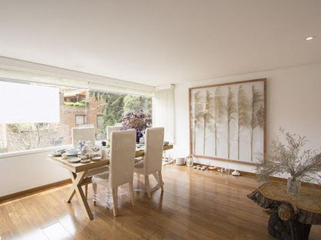 Apartamento de 2 alcobas en venta en El Refugio, Bogotá, 262 m² · foto 6 de 19