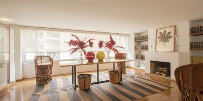 Apartamento exclusivo en el refugio. En el edificio hay un apartamento por piso. Ascensor directo al apartamento, Zonas verdes, Jardín exclusivo del edificio. Cómodas vías de acceso. Gran Oportunidad de Inversión.