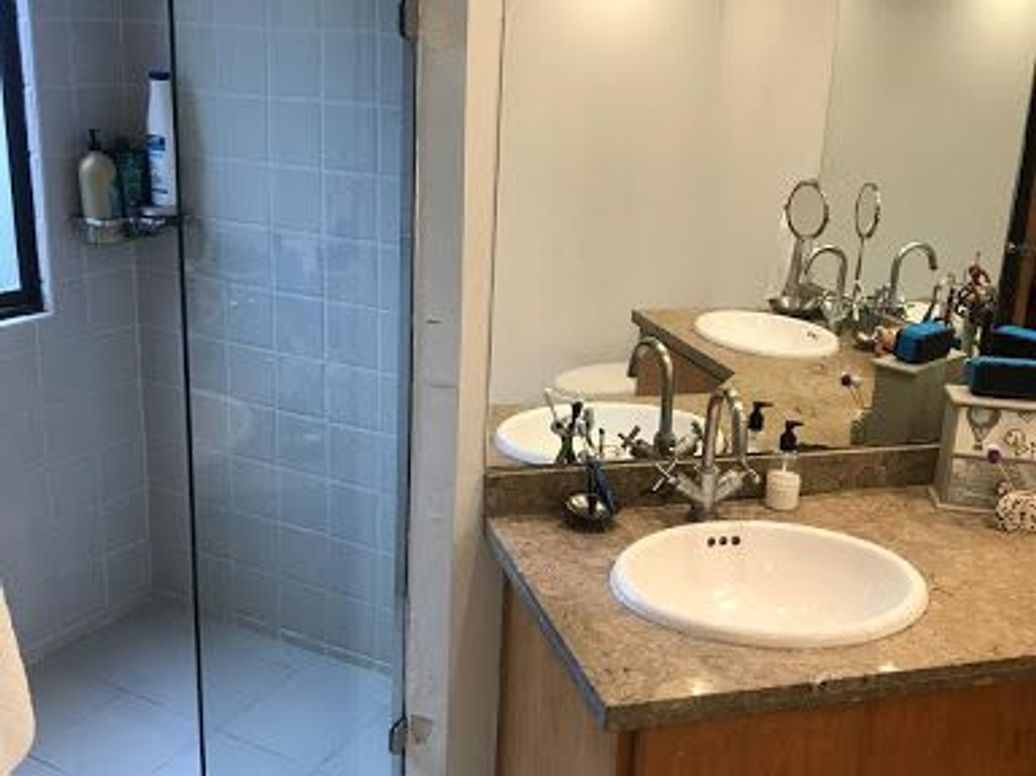 Apartamento de 3 alcobas en venta en El Castillo, Bogotá, 219 m² · foto 15 de 20