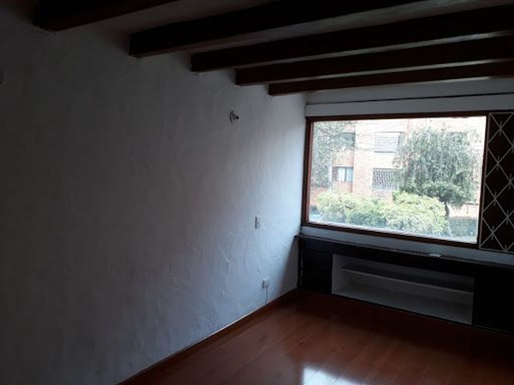 Casa de 4 alcobas en venta en Colina Campestre, Bogotá, 243 m² · foto 8 de 20