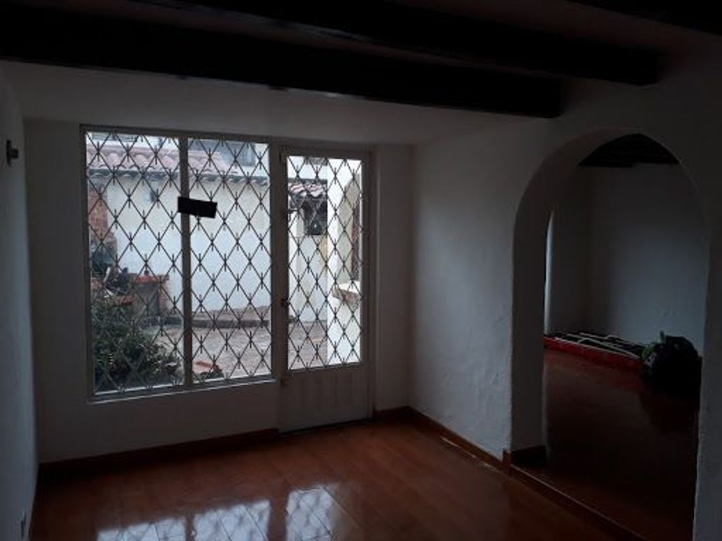 Casa de 4 alcobas en venta en Colina Campestre, Bogotá, 243 m² · foto 4 de 20