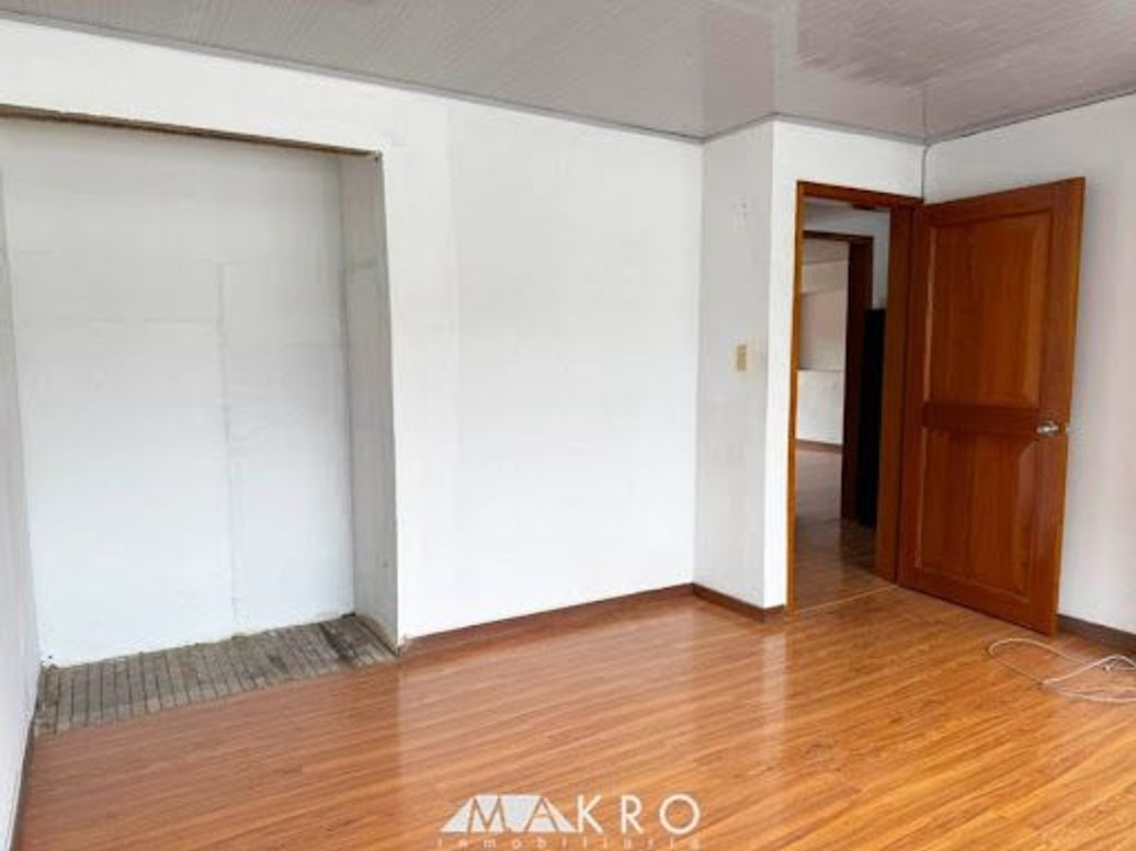 Casa de 3 alcobas en venta en La Soledad Norte, Bogotá, 223 m² · foto 9 de 20