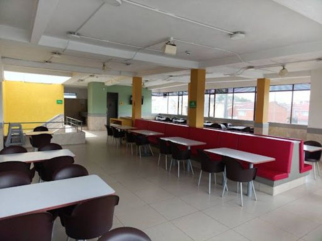 Casa de 2 alcobas en venta en Castilla, Bogotá, 460 m² · foto 15 de 20