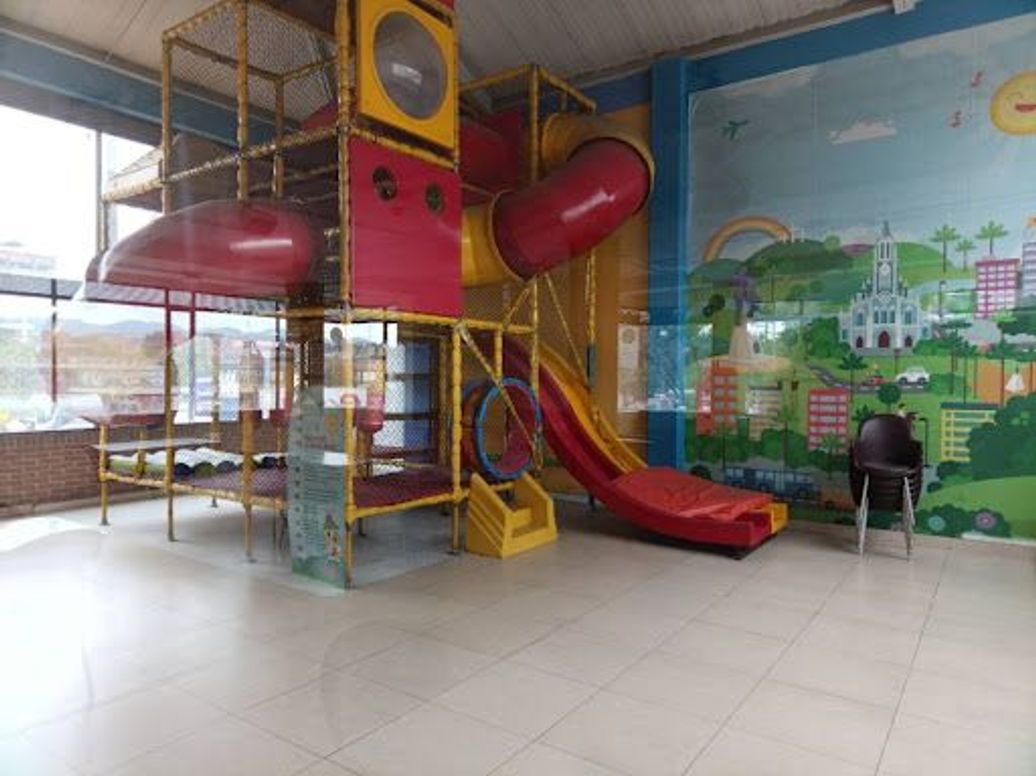 Casa de 2 alcobas en venta en Castilla, Bogotá, 460 m² · foto 16 de 20