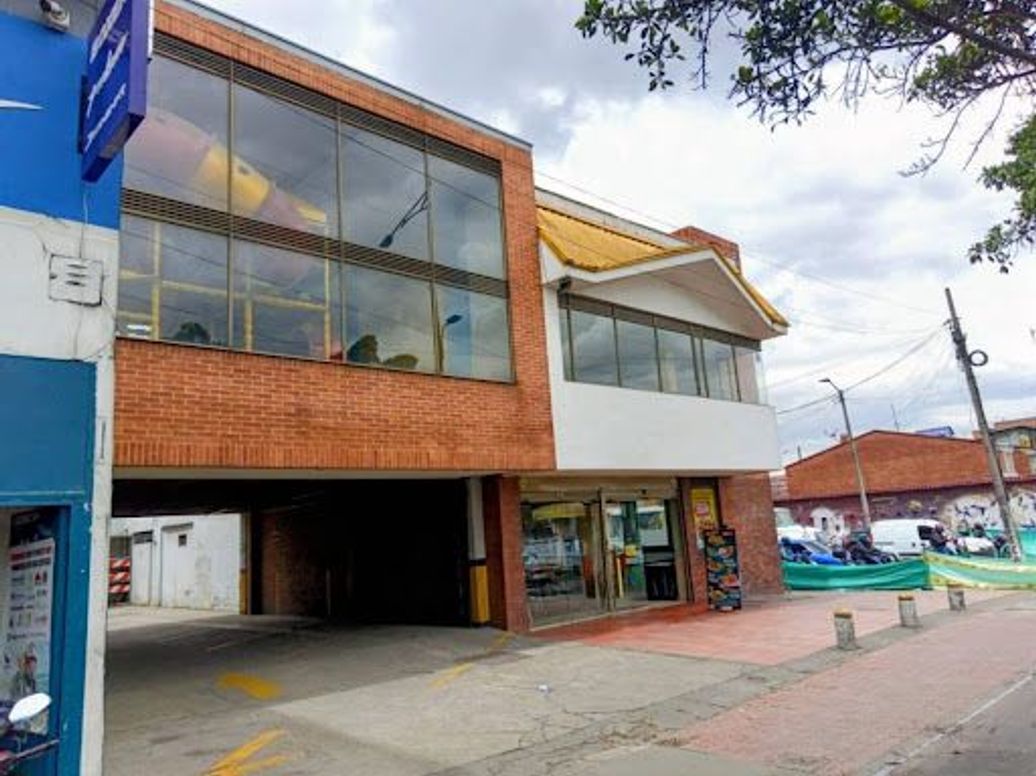 Casa de 2 alcobas en venta en Castilla, Bogotá, 460 m² · foto 3 de 20