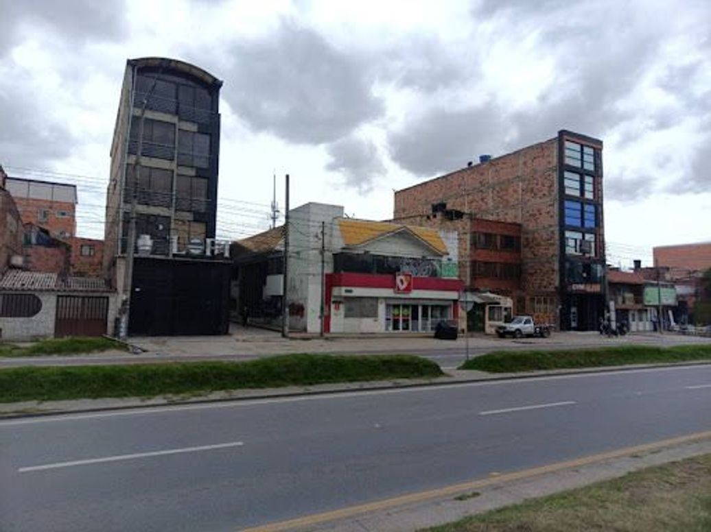 Casa de 2 alcobas en venta en Sevillana, Bogotá, 653 m² · foto 2 de 18