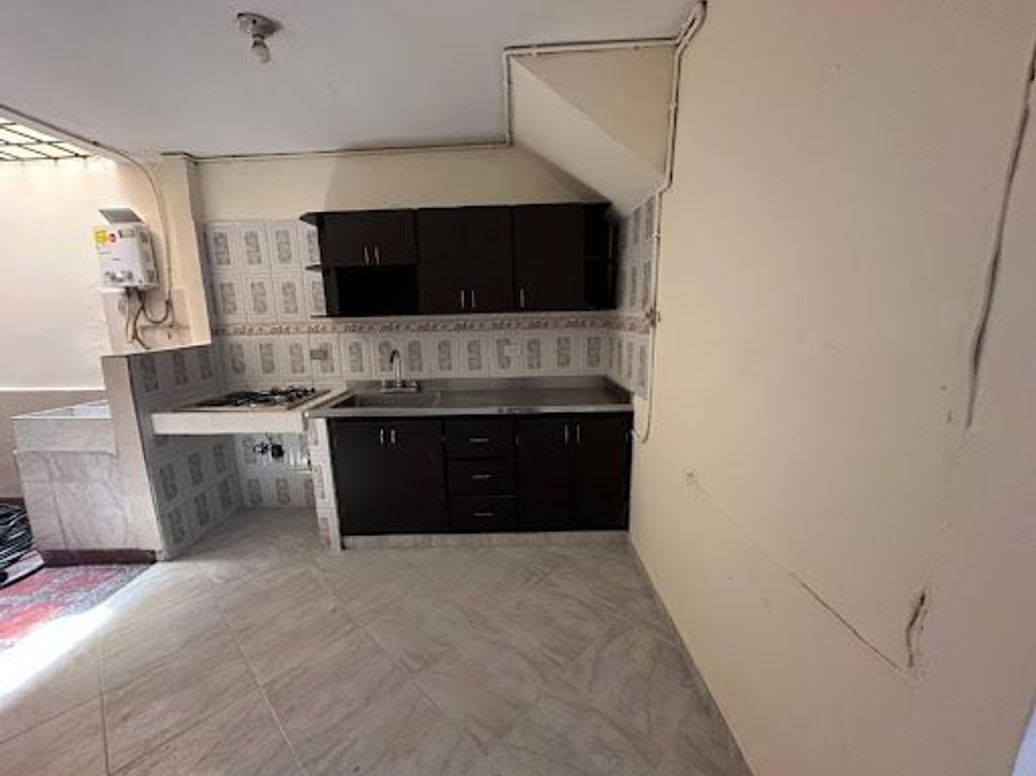 ARRIENDO de CASA en CONGOLO, BELLO en arriendo en Andalucía