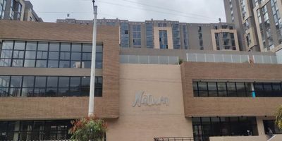 Descubre este moderno y acogedor apartamento en el CONJUNTO RESIDENCIAL NATURA LIVING  ubicado en quinto piso con ascensor, ideal para quienes buscan comodidad y estilo. Con 2 amplias habitaciones, este espacio está diseñado para maximizar la luz natural y el confort, Un baño moderno y, con acabados de calidad.Sala - Comedor: Un área de sala y comedor integrada, ideal para recibir visitas y disfrutar de momentos en familia.Cocina Abierta: Cocina abierta con diseño contemporáneo, que incluye espacios de almacenamiento y superficies prácticas para cocinar.
Este apartamento no solo ofrece un hogar, sino también un estilo de vida. ¡Ven a conocerlo y hazlo tuyo! Cod: 3407