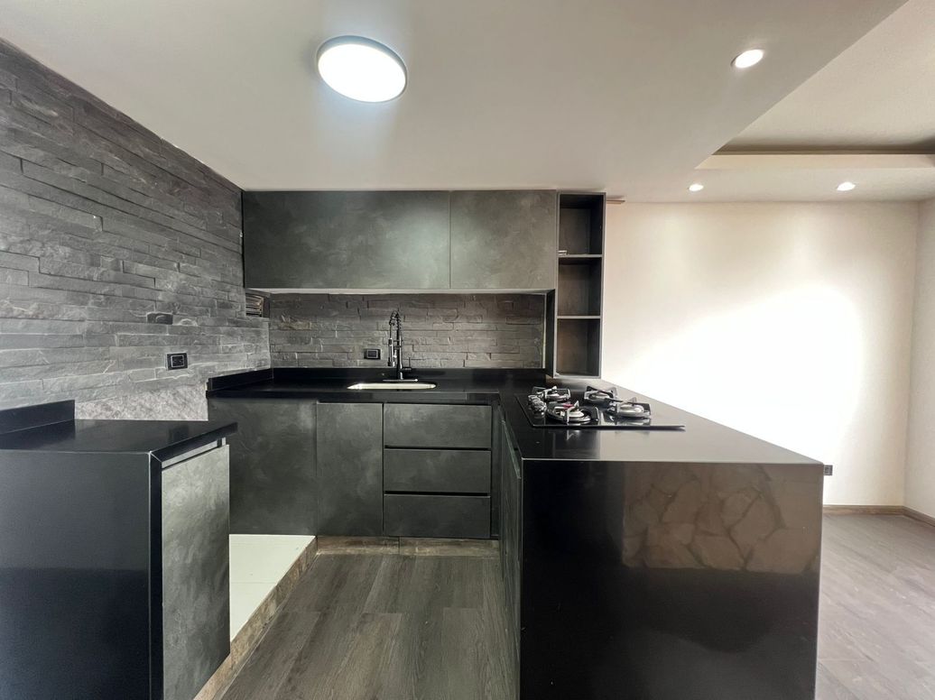 Apartamento de 2 alcobas en venta en Santander, Bogotá, 35 m² · foto 5 de 13