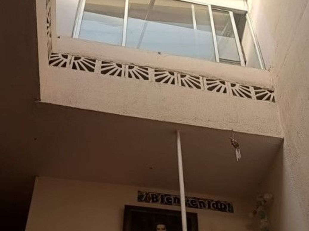 Casa de 8 alcobas en venta en Carvajal, Bogotá, 175 m² · foto 4 de 14