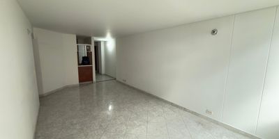 Apartamento Arriendo 79 mts Cundinamarca BOGOTÁ CEDRO GOLF Código Coninsa:94224