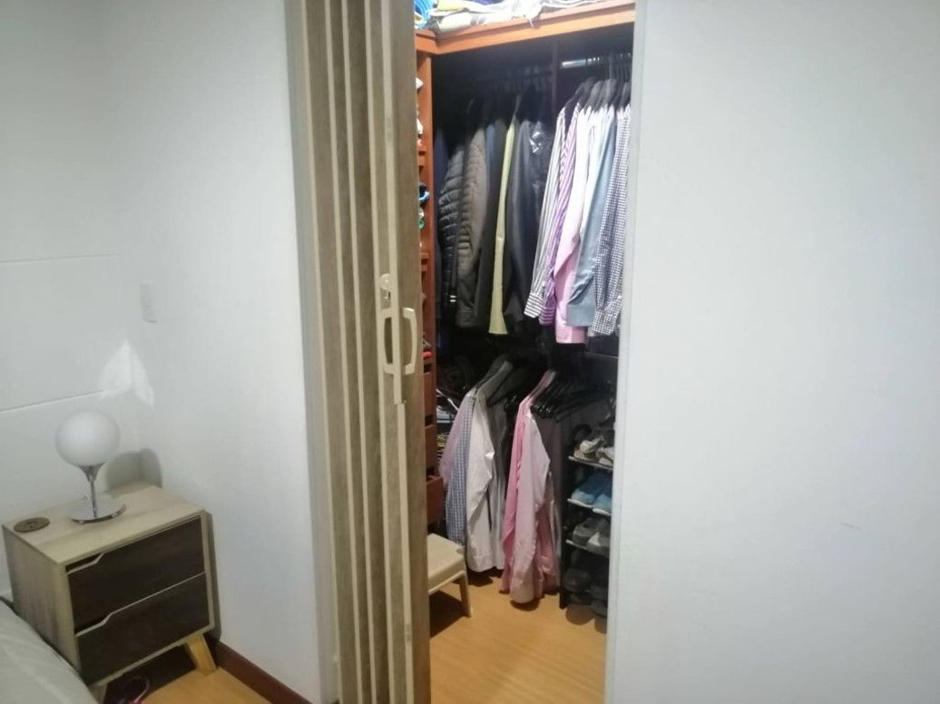 Apartamento de 3 alcobas en venta en Santa Barbara, Bogotá, 62 m² · foto 11 de 12
