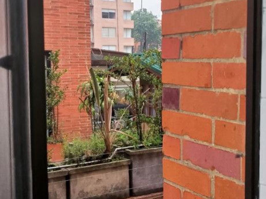 Apartamento de 2 alcobas en venta en Chicó Norte, Bogotá, 70 m² · foto 9 de 12