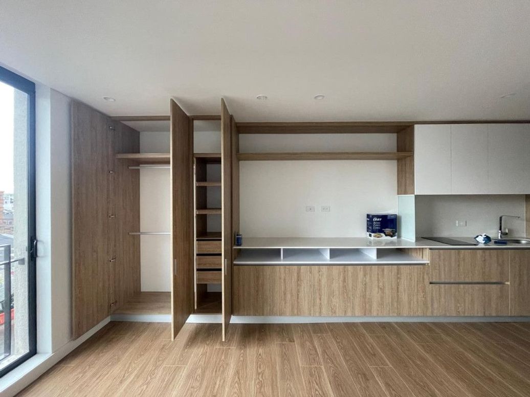 Apartaestudio en venta en El Recuerdo, Bogotá, 30 m² · foto 2 de 14